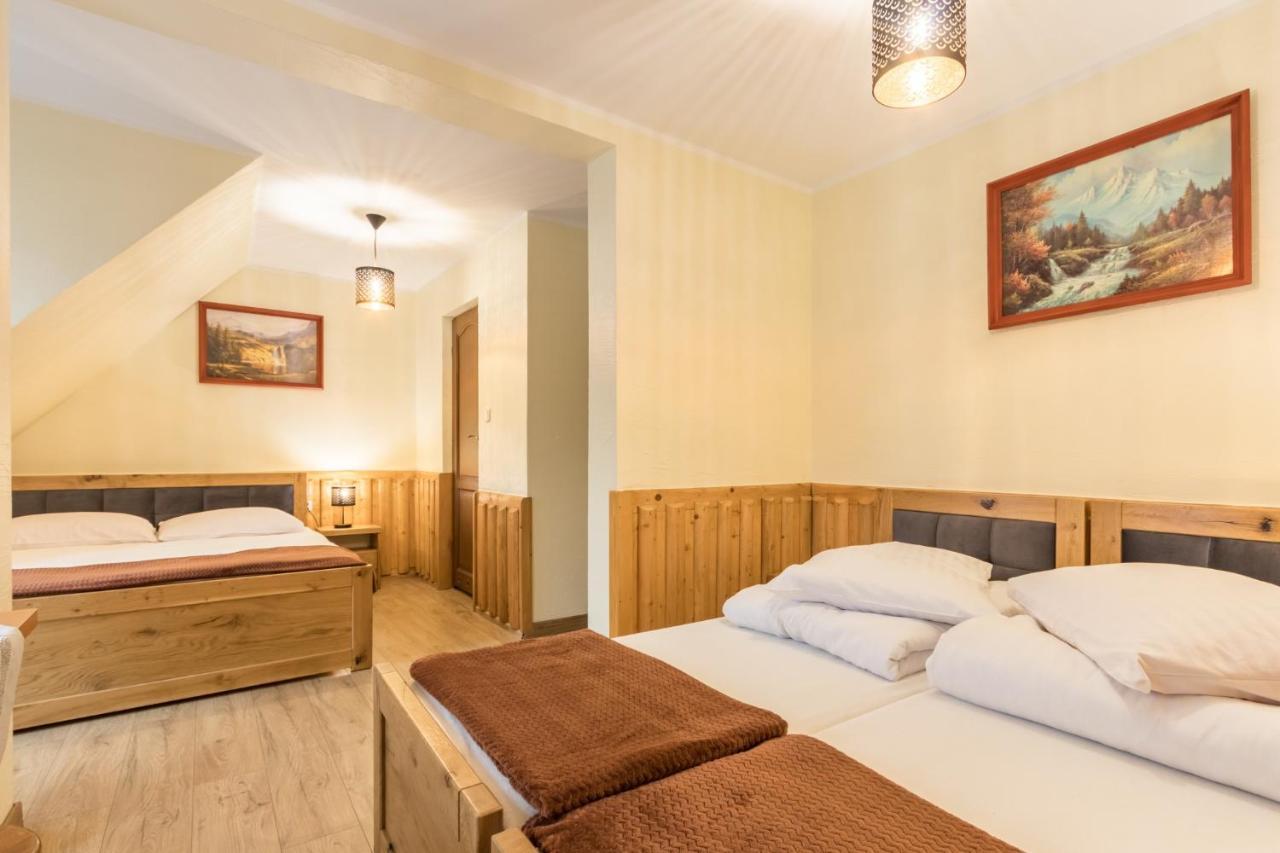 Lesny Dwor Bed & Breakfast Murzasichle Exterior photo
